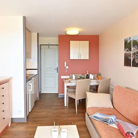 Le Village - B1 328 By Interhome Saint-Raphaël