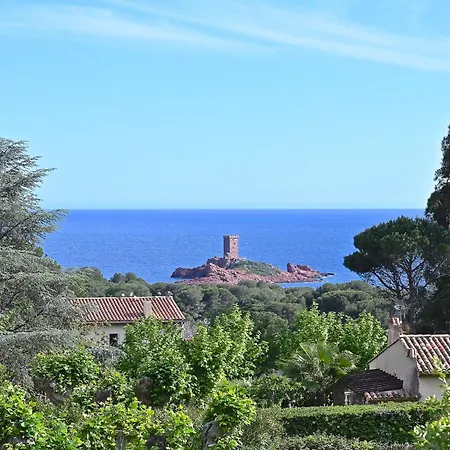 Village Cap Esterel - Le Village-76 By Interhome